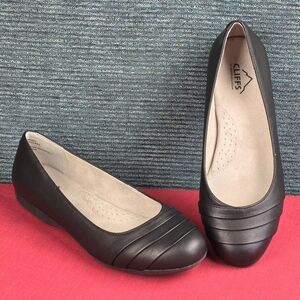 Cliffs By White Mountain Clara Flats Size 8W